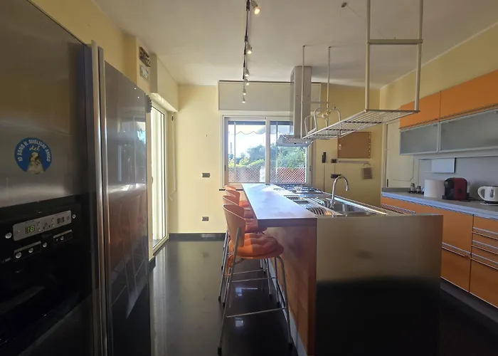 Apartamento Wh - - Vista Mare - Doppio Parcheggio Privato - Wifi Sanremo